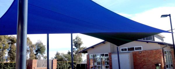 shade sail blue2